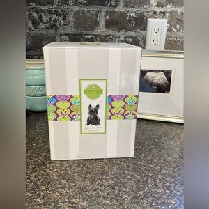 Brand new in box frenchy warmer